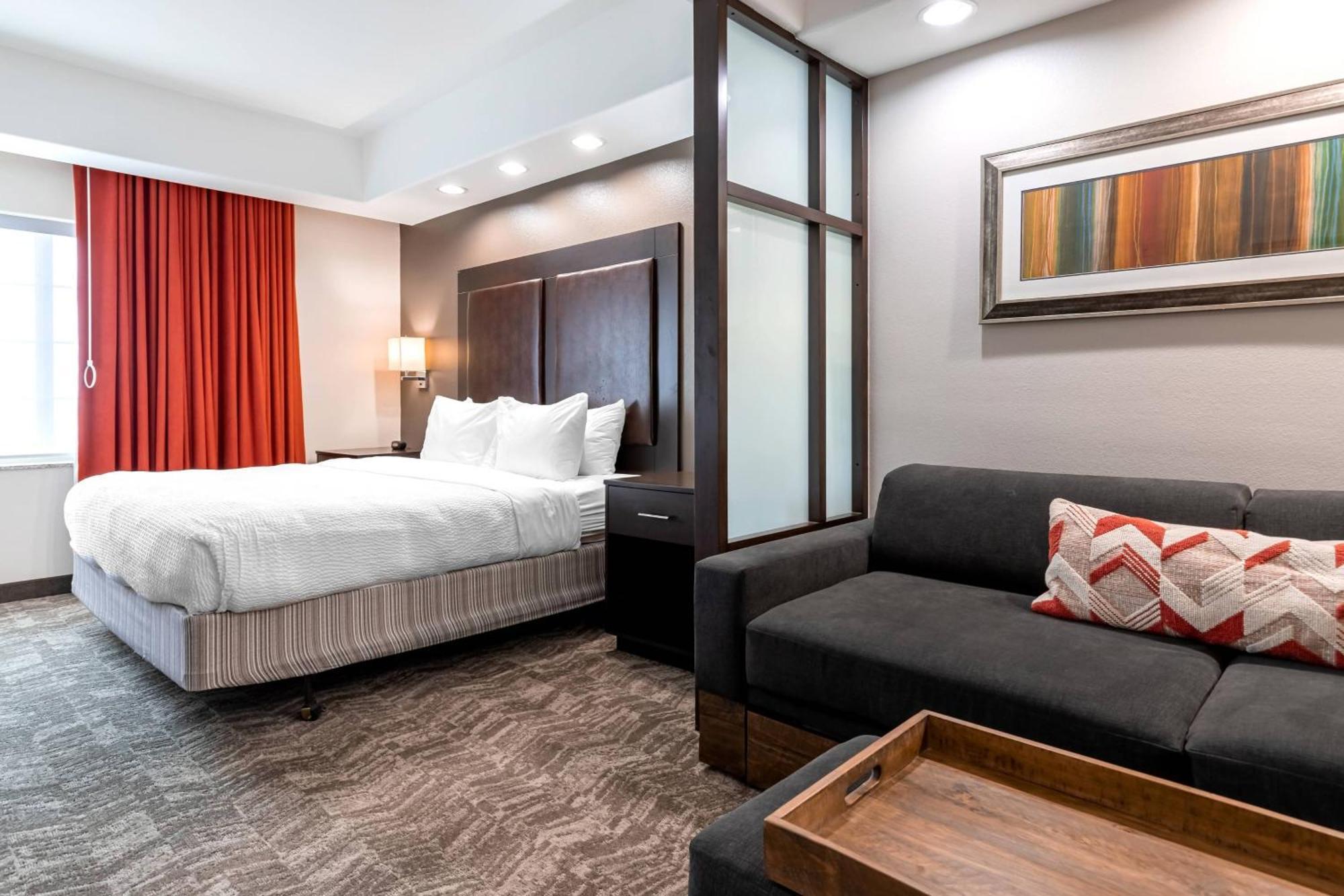 Springhill By Marriott Waco Hotel