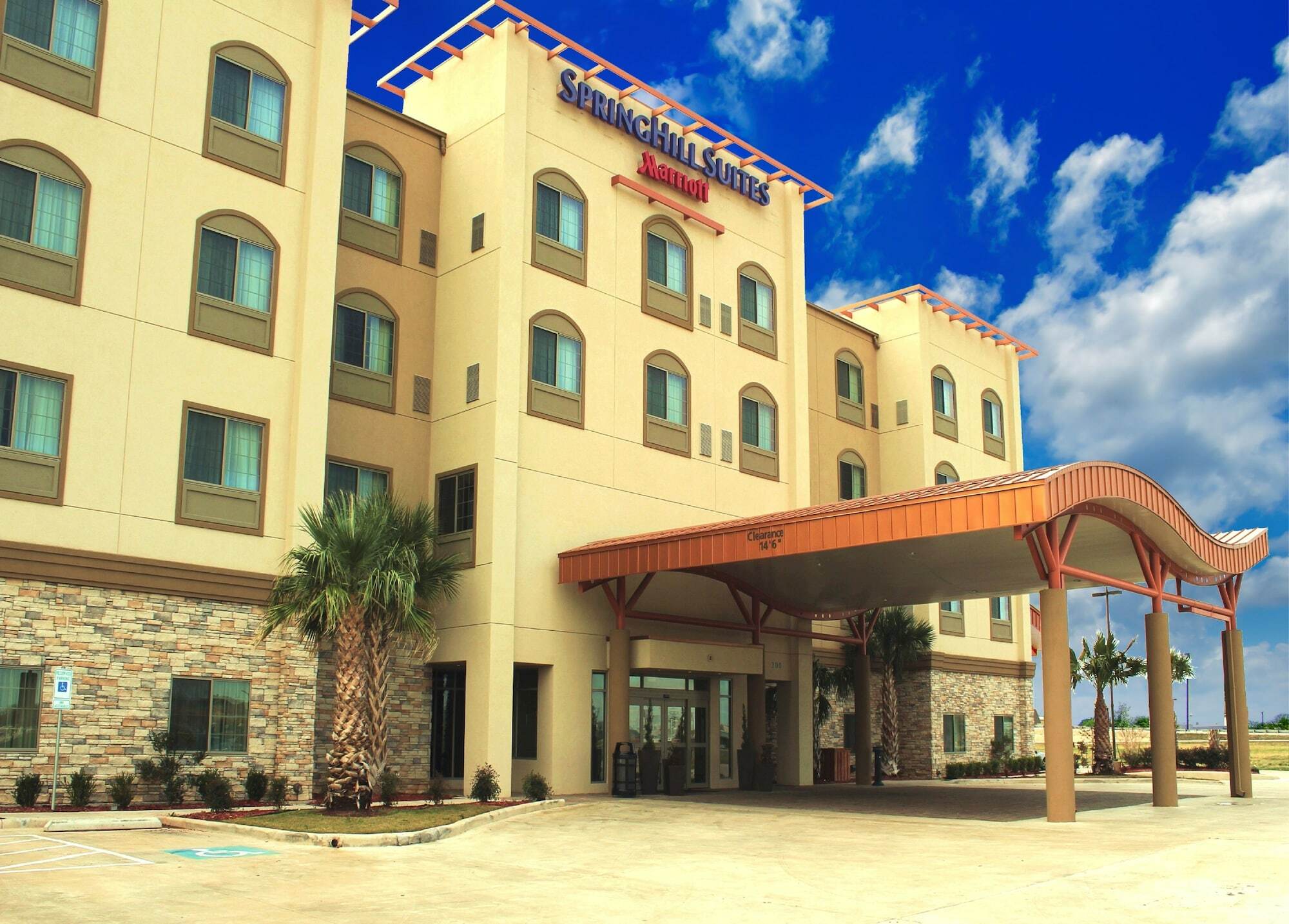Springhill By Marriott Waco Hotel
